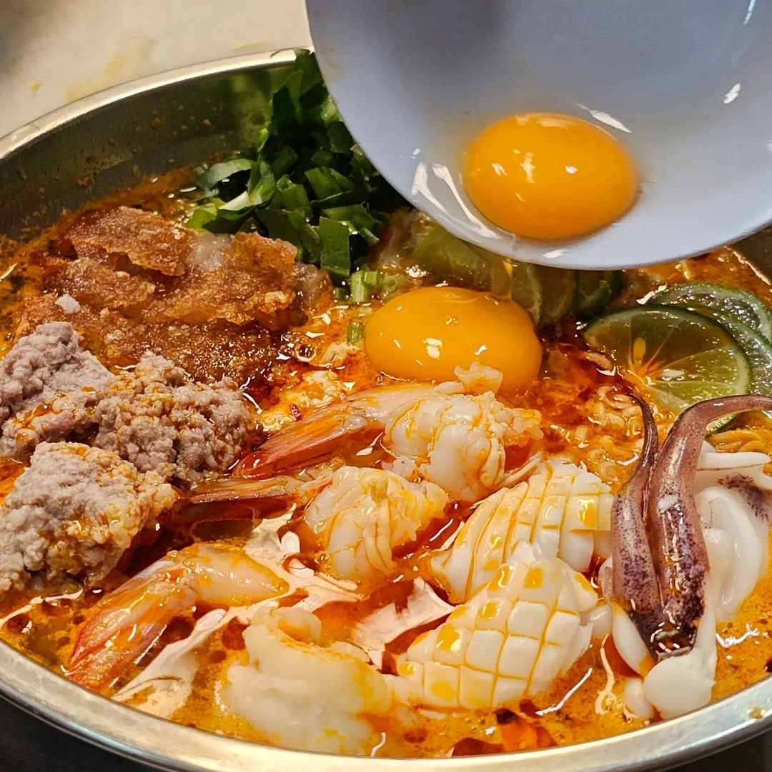 曼谷街頭美食天堂:探訪6家米其林推薦街邊餐廳 曼谷街頭美食天堂:探訪6家米其林推薦街邊餐廳