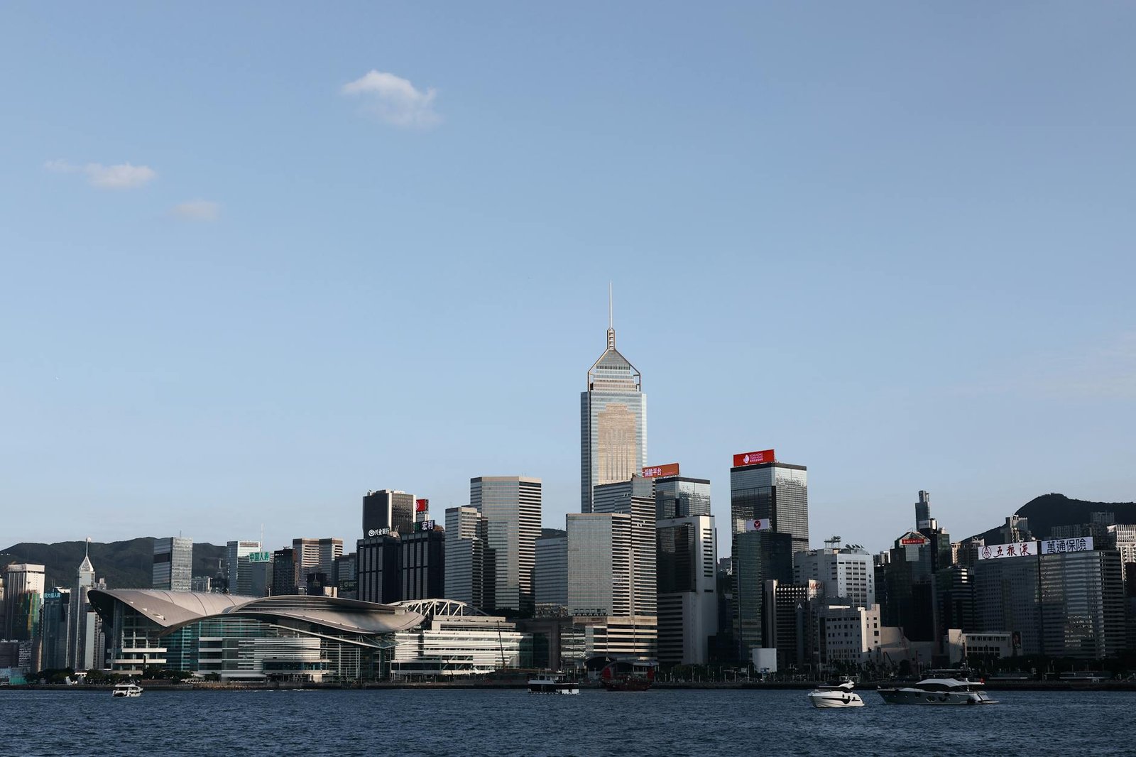 香港電子產品哪裡買便宜全攻略2026｜從預算規劃到拍照角度都有