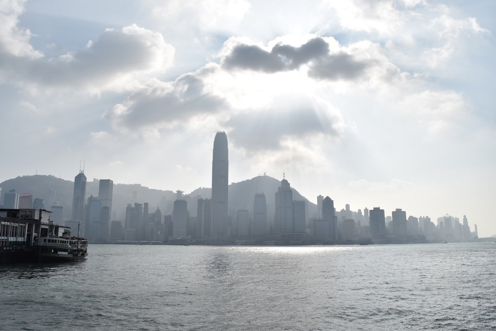 香港除夕煙花匯演適合誰玩？2026族群分眾推薦完整指南