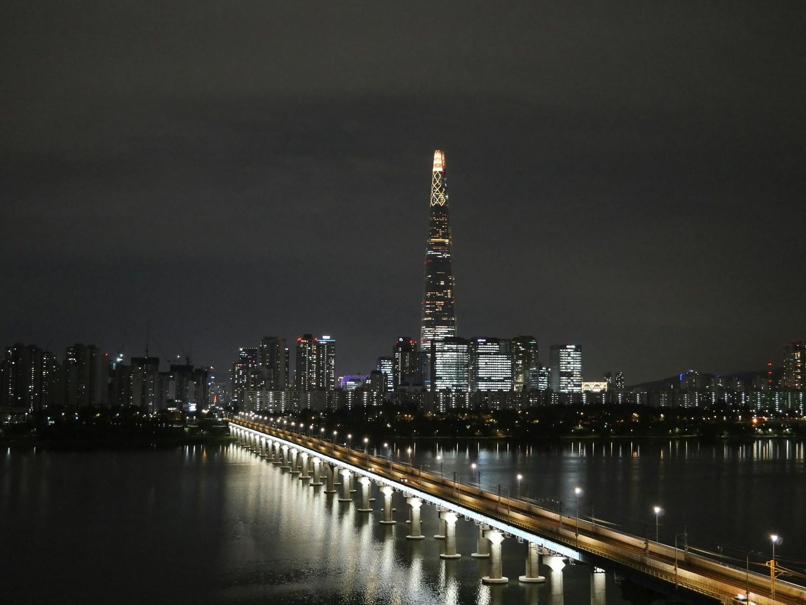 明洞逛街攻略2026|必買美妝小吃購物完整地圖 明洞逛街攻略2026|必買美妝小吃購物完整地圖