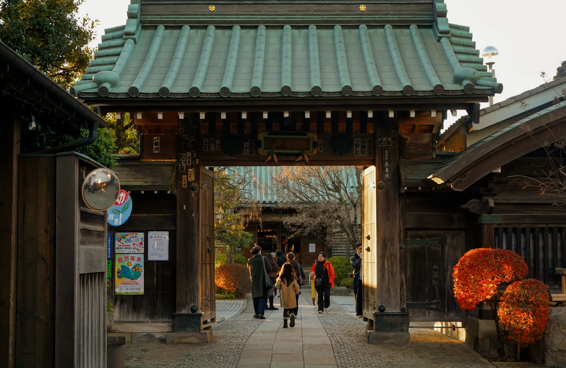 日本自由行還是跟團好誰才是真王者？2026實測Vs對戰結果
